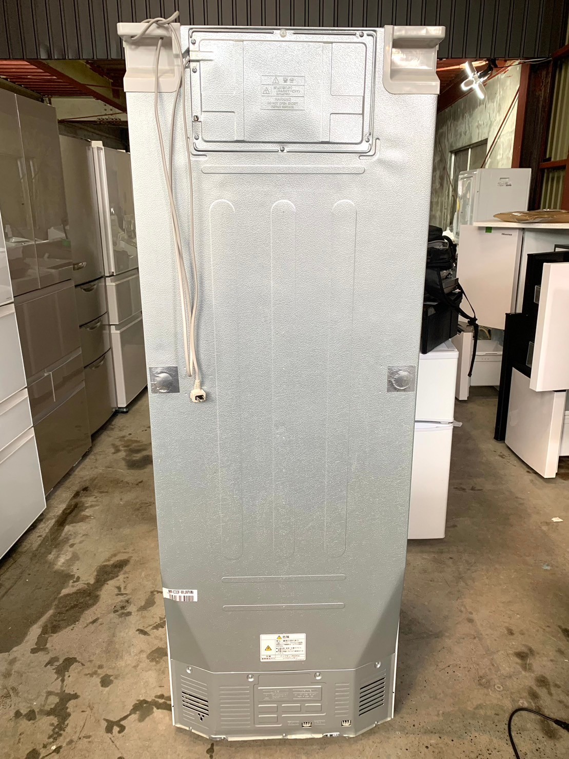 美品買取】三菱 ノンフロン冷凍冷蔵庫 MR-C33F-W 2020年 - 家電買取 