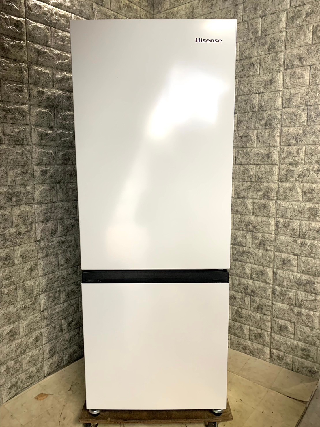 美品買取】Hisense ノンフロン冷凍冷蔵庫 HR-D15F 2022年製 - 家電買取 