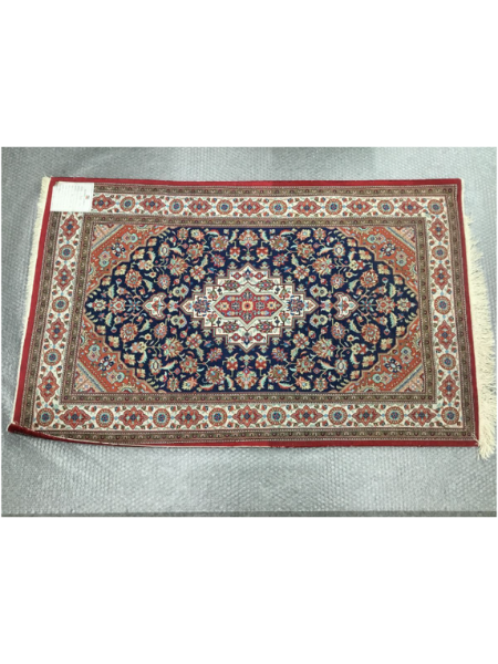 愛知 大府市でイラン製 ペルシャ絨毯の出張買取｜ラグ 花柄 121×77cm - 2