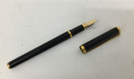 【買取実績】大阪府四條畷市 S.T.Dupont（デュポン）万年筆 ペン先18ct 750 ブラック×ゴールド - 2