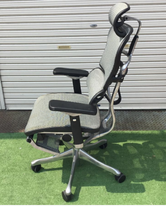 【買取実績】大阪府泉佐野市 Ergohuman（エルゴヒューマン）ENJOY（エンジョイ）JOIFA 802 オフィスチェア メッシュ オットマン内蔵型 - 2