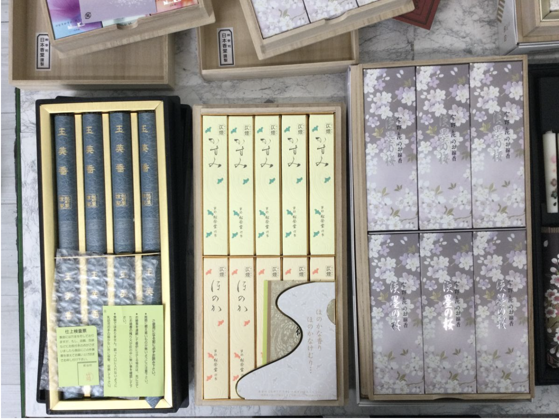 【買取実績】日本香堂・鳩居堂・玉初堂ほか お線香・ロウソクセット 元箱・木箱入り - 4