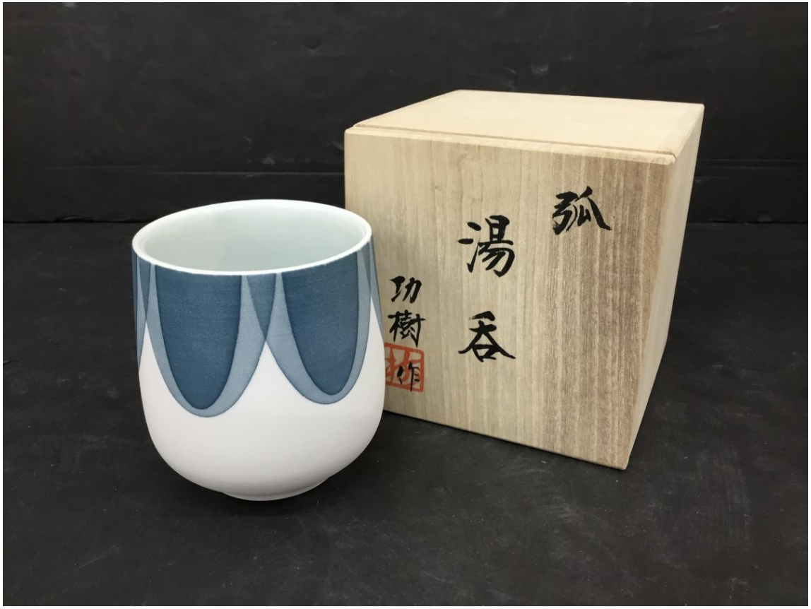 【買取実績】織部皿 大道作 大皿 / 湯呑 / 卵白釉湯呑 / 四季草花 ゆのみ / ぐい呑・酒杯・九谷焼 他 - 4