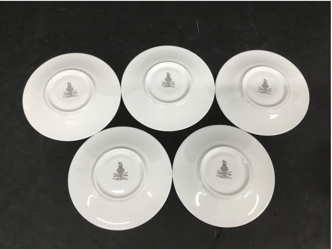 【買取実績】Royal Doulton（ロイヤルドルトン） YORKSHIRE ROSE（ヨークシャーローズ） カップ＆ソーサー 5客セット 元箱付き - 4