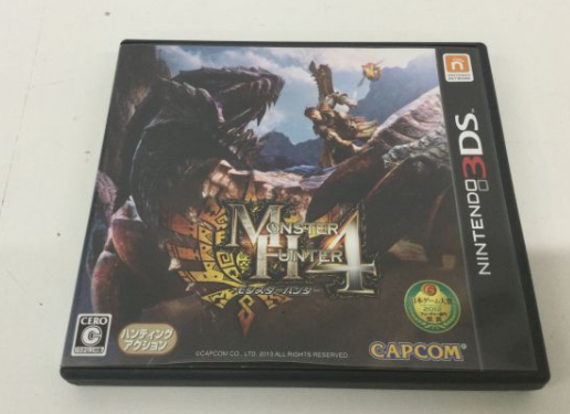 【買取実績】大阪府藤井寺市 Nintendo 3DS フレアレッド（CTR-001）モンスターハンター4付き - 3