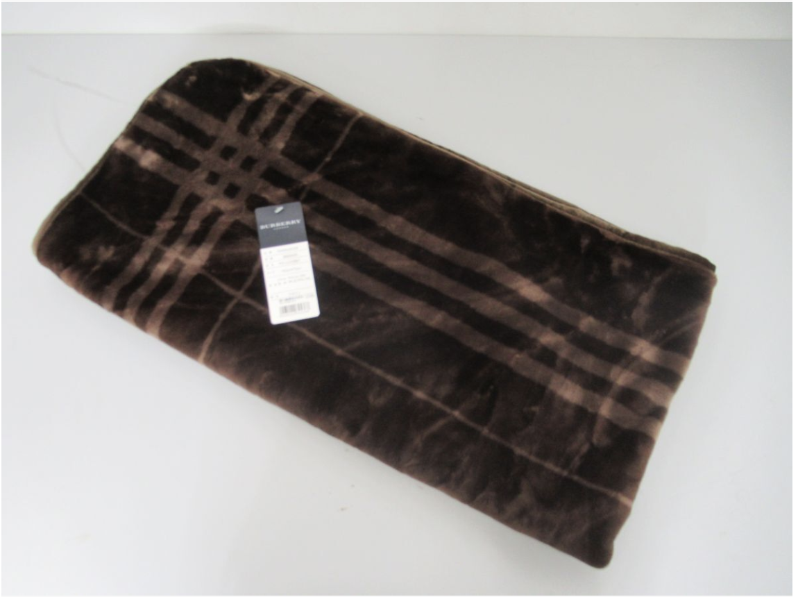 【買取実績】BURBERRY LONDON（バーバリーロンドン）アクリルひざ掛け FIW5003055 ブラウン / 西川産業製 日本製 140×70cm - 2