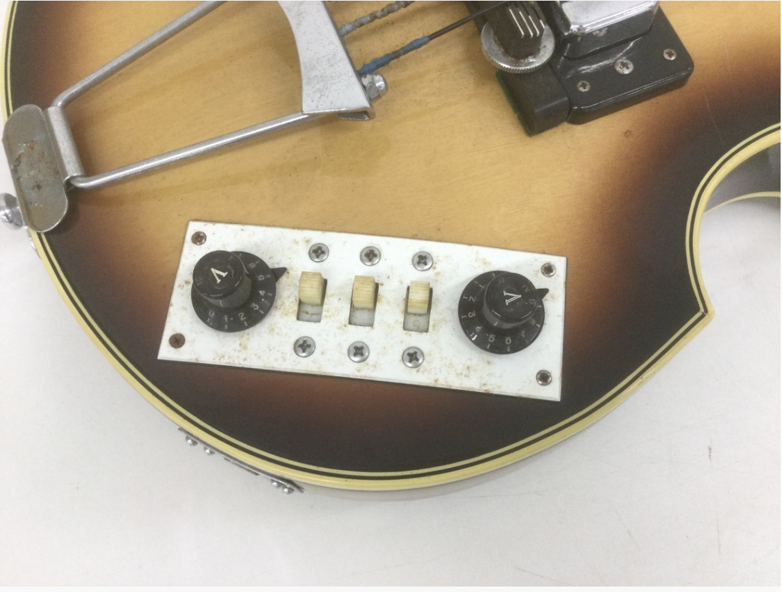 【買取実績】Greco（グレコ）バイオリンベース / エレキベース  弦楽器 日本製 / ハードケース付き - 3