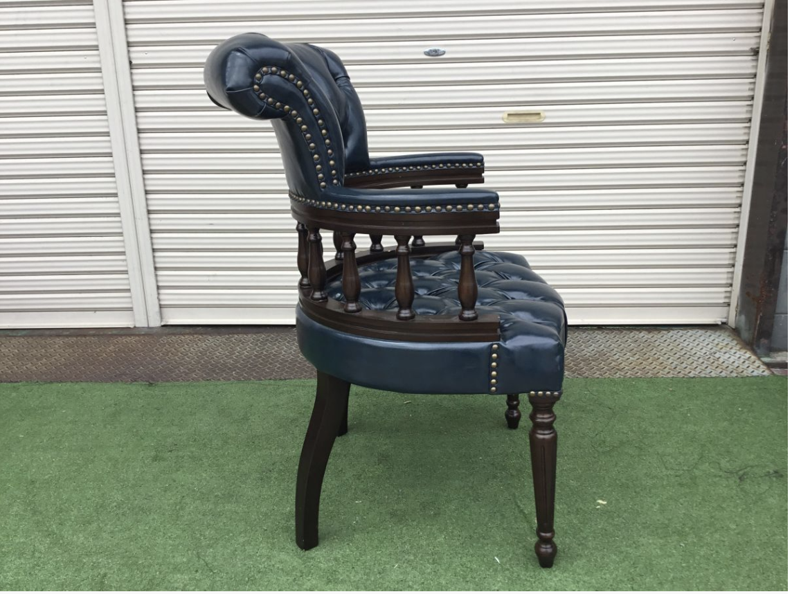 【買取実績】VINCENT（ヴィンセント）英国調キャプテンチェア  アンティークスタイル / ウィンザーチェア / 木製フレーム / ブルーレザー（合皮） - 2