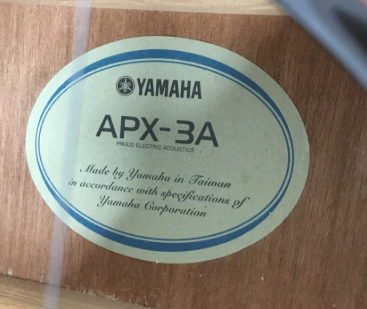 【買取実績】東京都東久留米市 YAMAHA（ヤマハ）APX-3A エレクトリック・アコースティックギター（エレアコ／ソフトケース付き） - 2
