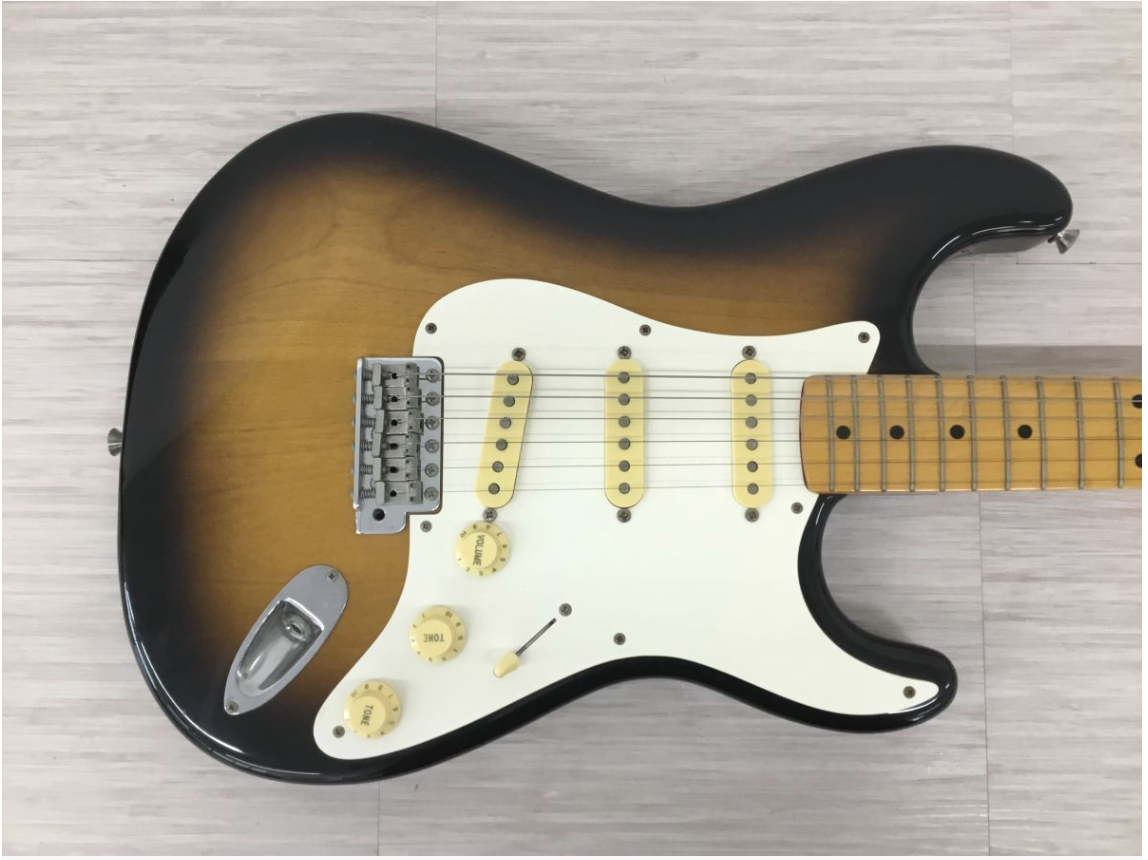 【墨田区 買取実績】Fender（フェンダー）STRATOCASTER エレキギター ソフトケース付きをお買取しました｜ギター・楽器高価買取ならカイトル - 2