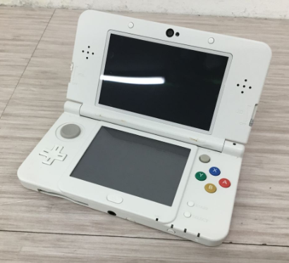 【買取実績】東京都足立区 Nintendo（任天堂）Newニンテンドー3DS 本体 KTR-001（きせかえプレートパック ピーチバージョン／初期化済） - 2