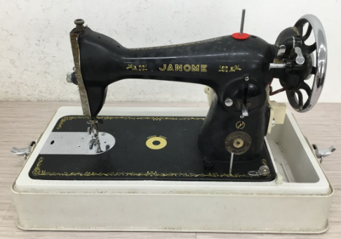 【買取実績】東京都葛飾区 JANOME（ジャノメ）YM-40 ミシン（YDKフットペダルモーター付き／アンティーク／ケース付き／稼働品） - 2